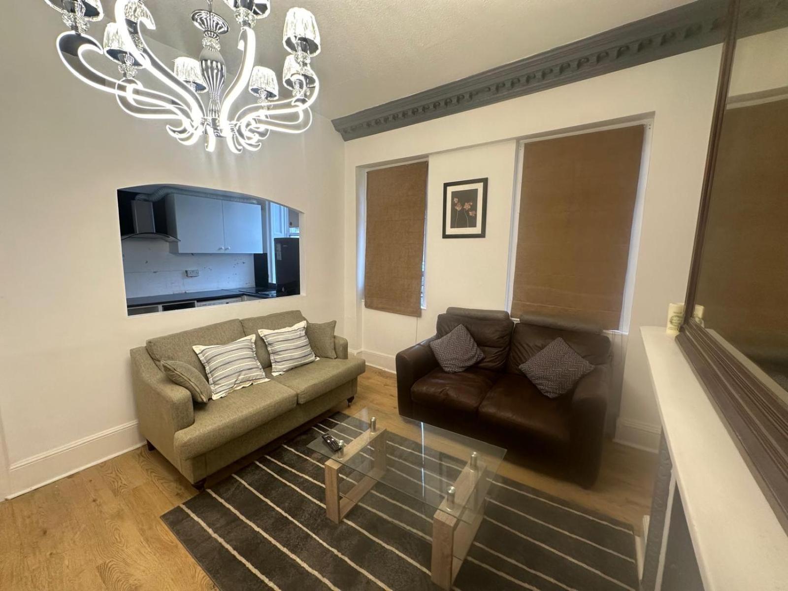 First Floor One Bed Apartment In Central West Londýn Exteriér fotografie